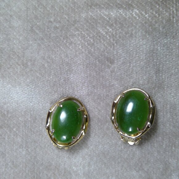 Green and gold colored clip on earrings oval - Picture 2 of 4